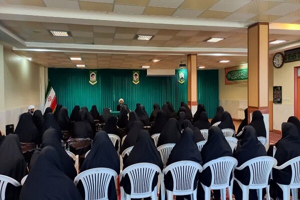 تثبیت فضایل اخلاقی در گرو استحکام توحید در وجود انسان است+عکس