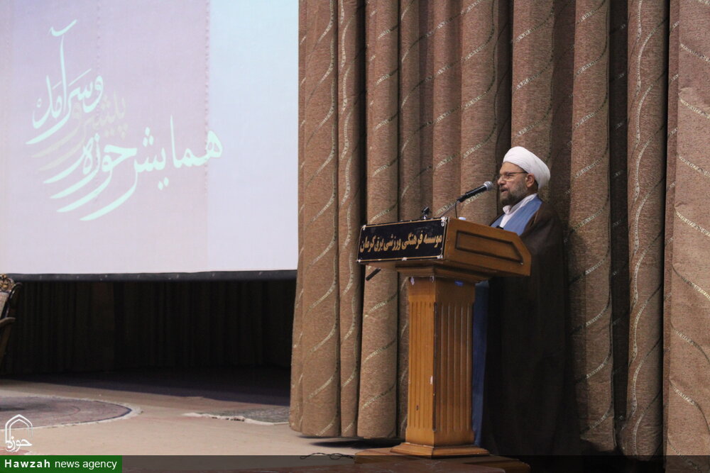 حوزه‌های علمیه کرمان؛ از درخشش علمی تا چالش‌های معیشتی و رسالت اقامه دین+تصاویر