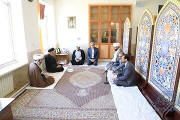 تصاویر/ دیدار معاون فرهنگی کمیته امداد امام خمینی(ره) کشور با نماینده ولی فقیه در خراسان جنوبی