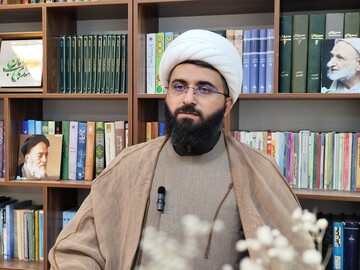 پیام رهبر انقلاب سند تحول در حوزه‌های علمیه است / «نظامات اداره جامعه» از منابع اصیل اسلام ناب استخراج شود