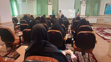 امتحان الهی در نعمت و سختی، فرصتی برای رشد و ارتقاء است