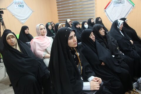 تصاویر/ شب خاطره و گرامیداشت شهید جوهرزاده در بوشهر