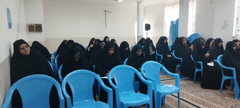 برگزاری کارگاه شیوه های دعوت به نماز در شهداد