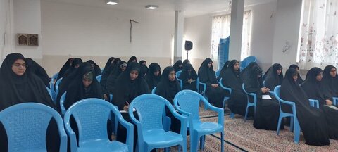 برگزاری کارگاه شیوه های دعوت به نماز در شهداد