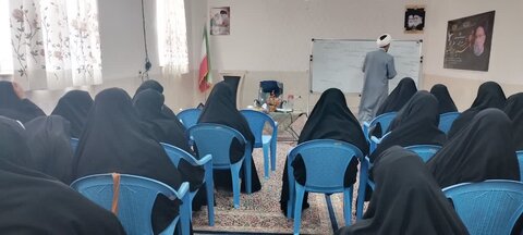 برگزاری کارگاه شیوه های دعوت به نماز در شهداد