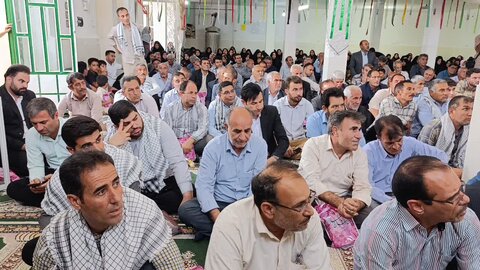 یادواره شهدا و آئین رونمایی از کتاب سروقامتان طرهان در کوهدشت