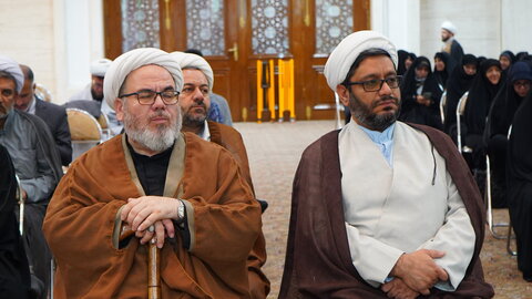 تصاویر / نشست صمیمی مبلغان تخصصی و سرگروه‌های تبلیغی دفتر تبلیغات اسلامی اصفهان