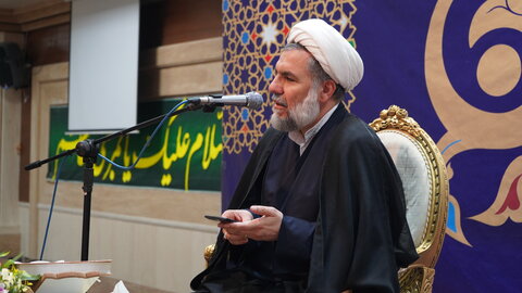 تصاویر / نشست صمیمی مبلغان تخصصی و سرگروه‌های تبلیغی دفتر تبلیغات اسلامی اصفهان