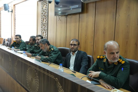 تصاویر جلسه هماهنگی ستاد بزرگداشت مراسم ارتحال حضرت امام (ره) در لرستان