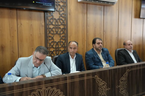 تصاویر جلسه هماهنگی ستاد بزرگداشت مراسم ارتحال حضرت امام (ره) در لرستان