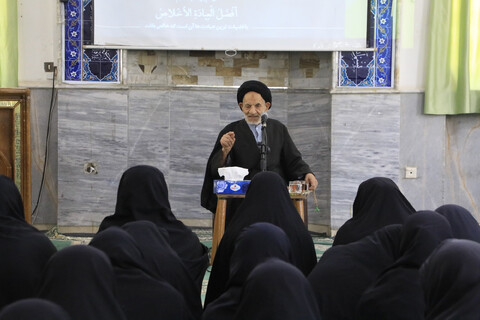 تصاویر| مراسم شهادت حضرت جواد الائمه در مدرسه علمیه نرجس بیرجند