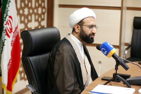 تصاویر/ نشست هم اندیشی حوزه ، نظام و نقش آفرینی حوزویان در آینده