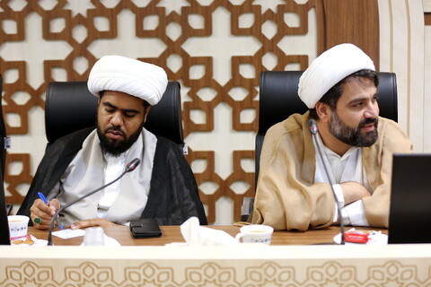 تصاویر/ نشست هم اندیشی مسئولان، فعالان و مبلغان عرصه بین الملل