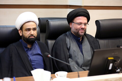 تصاویر/ نشست هم اندیشی مسئولان، فعالان و مبلغان عرصه بین الملل