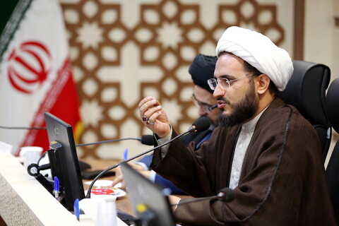 تصاویر/ نشست هم اندیشی مسئولان، فعالان و مبلغان عرصه بین الملل