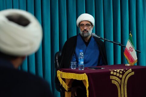 تصاویر/طلاب مؤسسه مطالعات اسلامی خوزستان از مؤسسه آموزشی و پژوهشی امام خمینی(ره)  بازدید کردند