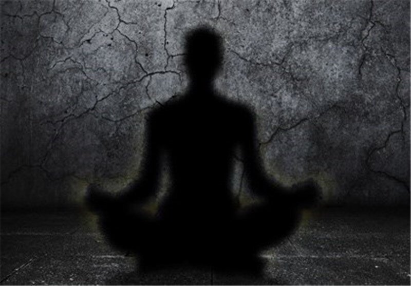 چرا نوجوانان سراغ موجهای معنوی، نظیر موج کرهای میروند؟ / شیوههای عضوگیری فرقههای کاذب