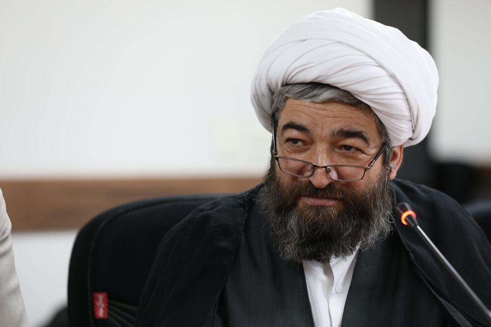 نشست معاون آموزش حوزه های علمیه با اساتید سطح یک حوزه