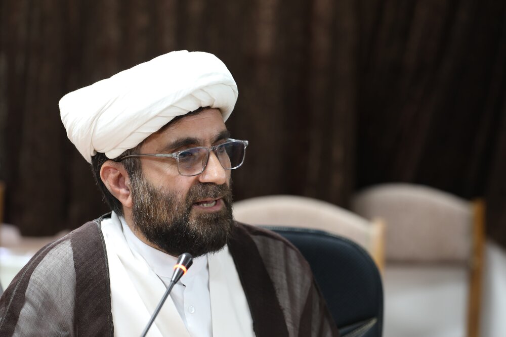 نشست معاون آموزش حوزه های علمیه با اساتید سطح یک حوزه