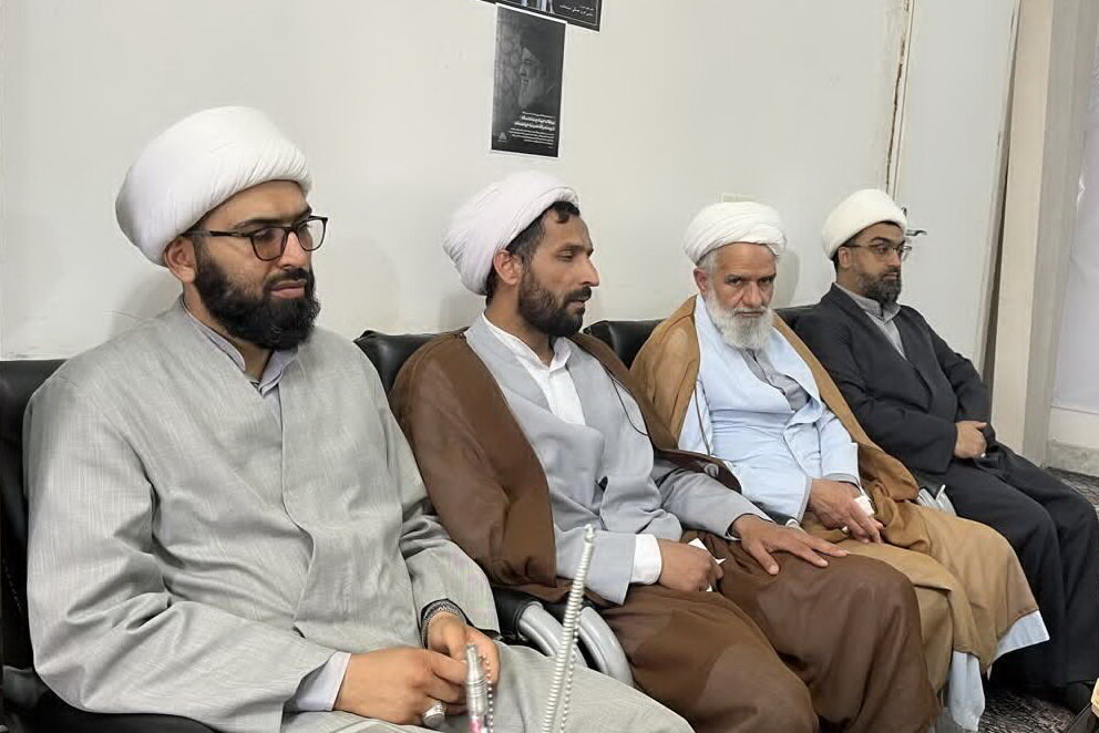 لزوم بهره‌گیری از طلاب مدارس علمیه در طرح‌های تبلیغی