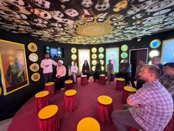 خانواده به‌عنوان پایگاه تربیت نسل انقلابی، نیازمند برنامه‌های آموزشی و معرفتی است