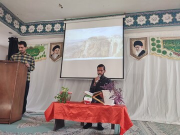 ویژه‌برنامه سالروز حضرت فاطمه(س) و امام علی(ع) در مدرسه علمیه الغدیر نراق