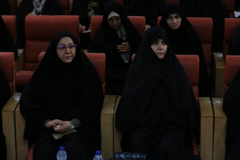 تصاویر / همایش نقش بانوان از دیدگاه امام خمینی (ره) در اصفهان