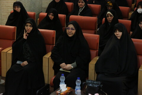 تصاویر / همایش نقش بانوان از دیدگاه امام خمینی (ره) در اصفهان