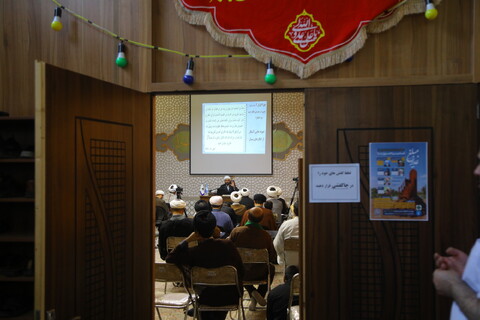 تصاویر / نشست علمی با موضوع " غدیر و اقرار دیگران "