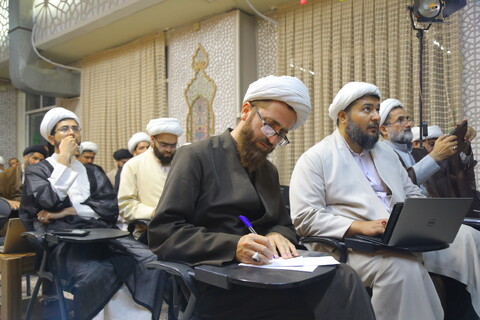 تصاویر / نشست علمی با موضوع " غدیر و اقرار دیگران "