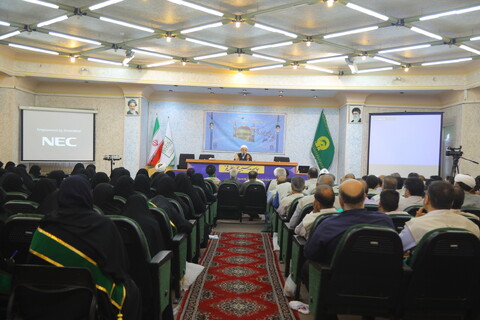 تصاویر / همایش خادمیاران رضوی استان قم