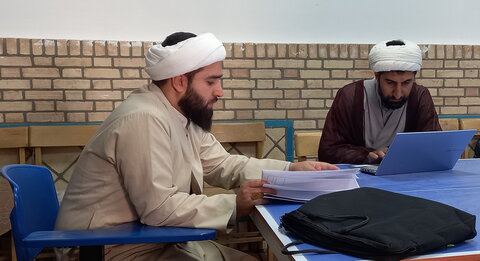 تصاویر/ مصاحبه علمی درس خارج طلاب مدارس علمیه کاشان