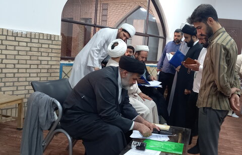 تصاویر/ مصاحبه علمی درس خارج طلاب مدارس علمیه کاشان