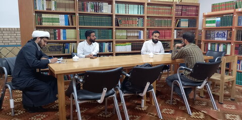 تصاویر/ مصاحبه علمی درس خارج طلاب مدارس علمیه کاشان