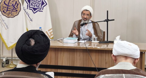 تصاویر/ آیین رونمایی از کتاب مرد تدبیر و مدارا