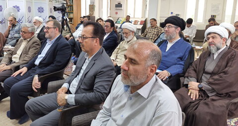 تصاویر/ آیین رونمایی از کتاب مرد تدبیر و مدارا