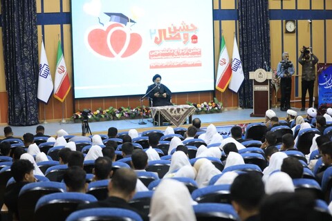 مراسم جشن ازدواج دانشجویی با حضور نماینده ولی فقیه در خراسان جنوبی