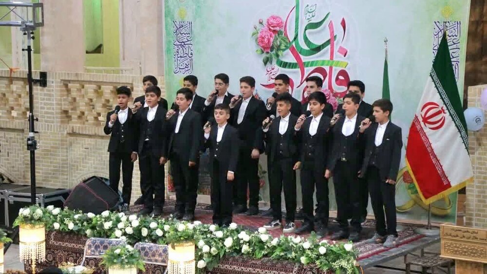 ۱۱۰ زوج آران و بیدگلی پیمان زندگی را امضا کردند+ عکس