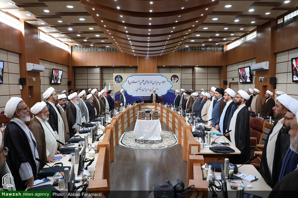 धार्मिक मदरसो के निदेशकों को सर्वोच्च नेता के संदेश पर स्वतंत्र रूप से कार्य करना चाहिए / मदरसो को हमेशा आधुनिक दृष्टिकोण अपनाना चाहिए