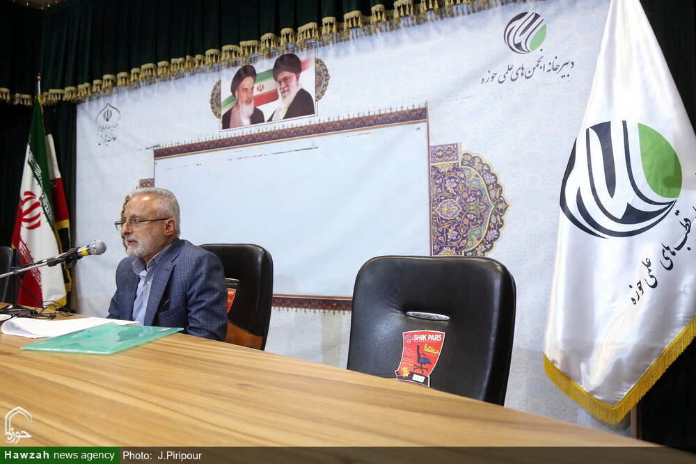 گزارشی از همایش طلایه‌دار مقاومت؛ از تاثیر فلسفه سیاسی امام در پیروزی انقلاب تا خطری که حوزه را تهدید می‌کند