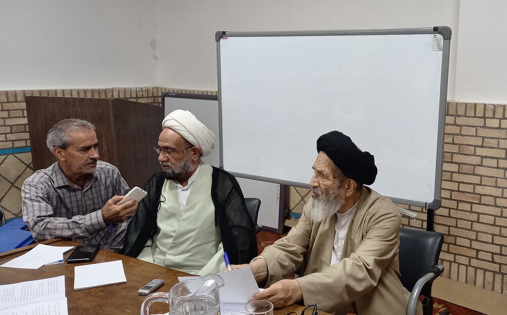 ارائه درس خارج به طلاب تمرینی باشد