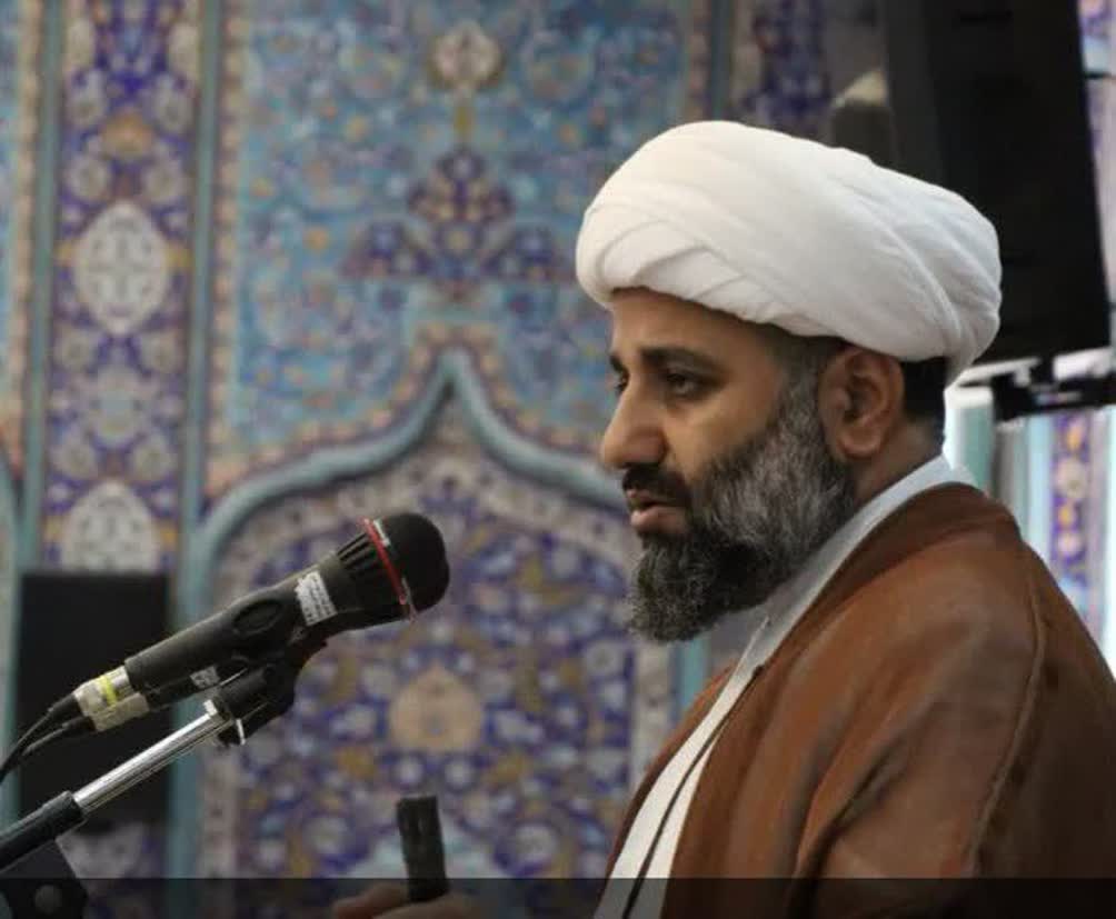 کارکنان صنعت نفت در خط مقدم جهاد اقتصادی هستند