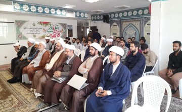 تصاویر/ مراسم تقدیر و تجلیل از طلاب ممتاز مدرسه علمیه امام مهدی(عج) کرمان