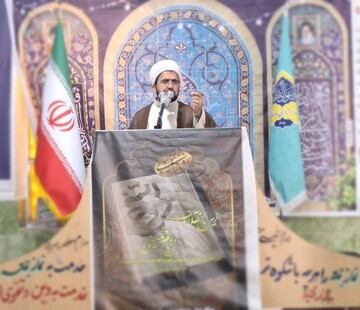 حضرت امام با تأسیس حکومت اسلامی، موازنه قدرت جهانی را تغییر داد