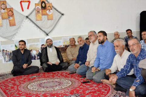 تصاویر برگزاری یادواره شهدای روستای جوز در الیگودرز