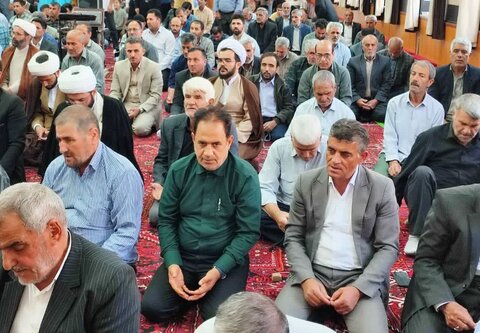 تصاویر/ اقامه نماز جمعه شهرستان چهاربرج