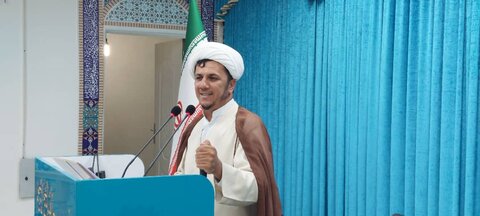 نمازجمعه امروز شهر جم به روایت تصویر