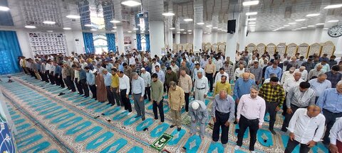 نمازجمعه امروز شهر جم به روایت تصویر