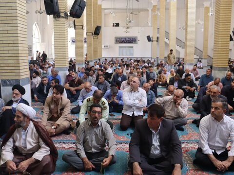 تصاویر اقامه نماز جمعه کوهدشت