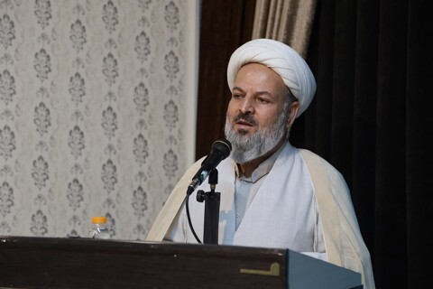 تصاویر / نشست منتخبین شبکه تبلیغ همدان با نماینده ولی فقیه در استان